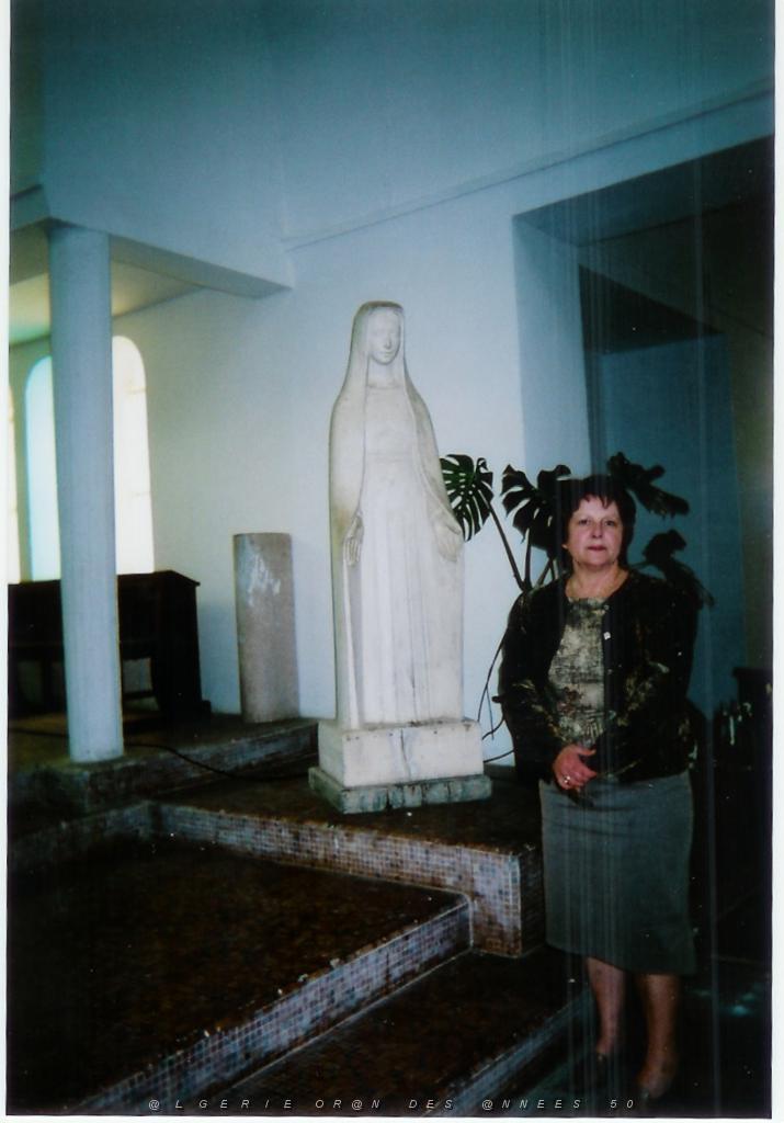 VOYAGE DU 22 29 04 2006 400 les cultes chapelle st cruz.jpg